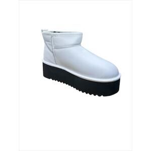 Project Cloud Huggy-CL in white